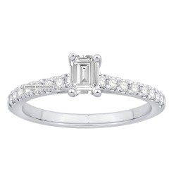Bague Or et Diamant taille Emeraude de 0,40 ct certifié DSI1